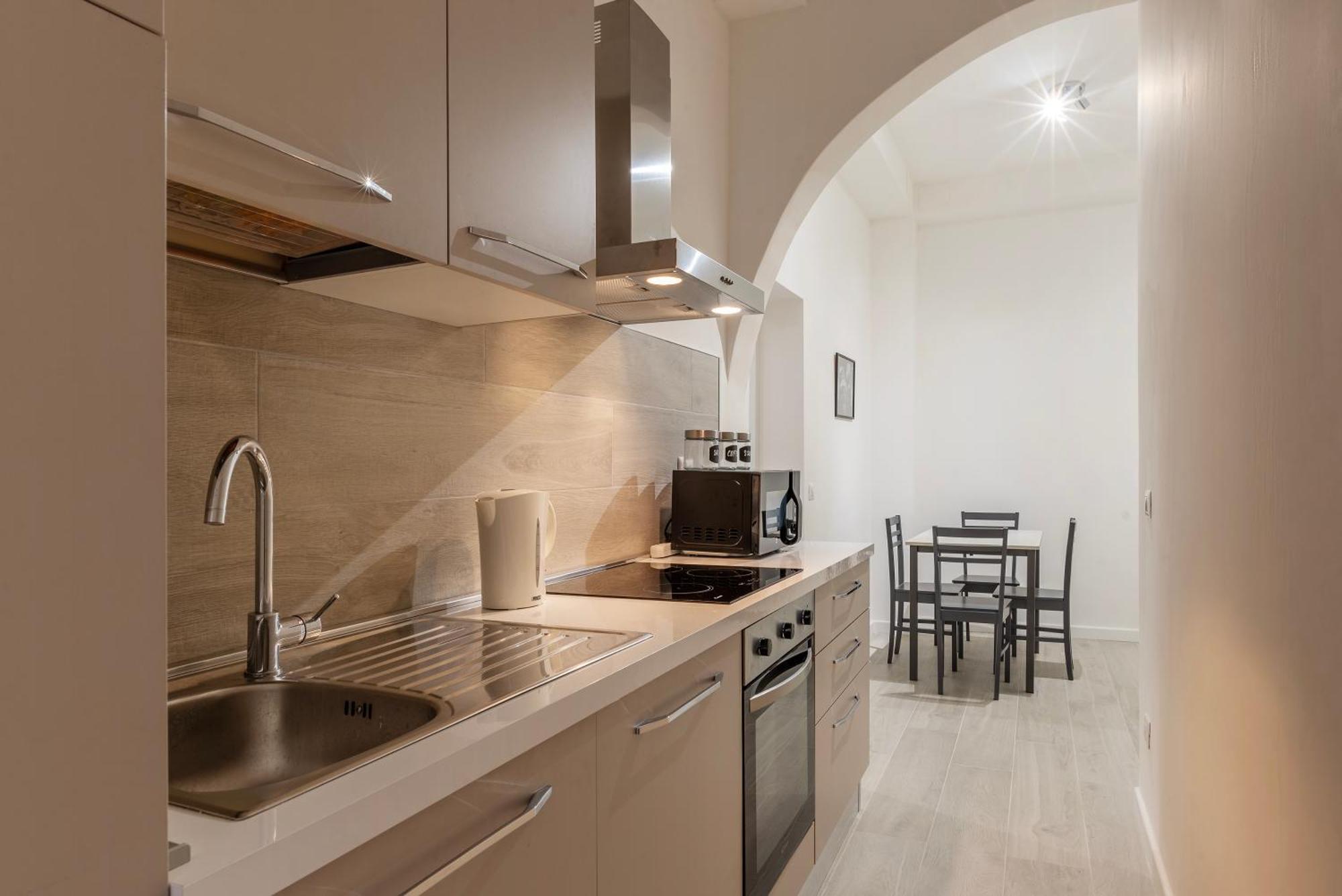 Apartment Terme Di Traiano - 10 Min Dal Colosseo Rom